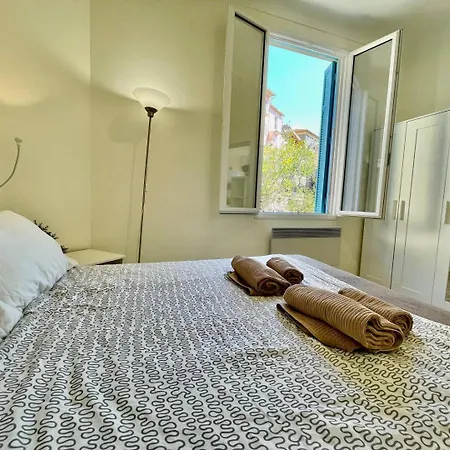 Charming T2 - 2 Minutes Walk From Monaco 펜션
