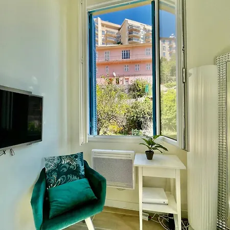 Charming T2 - 2 Minutes Walk From Monaco 別荘 *