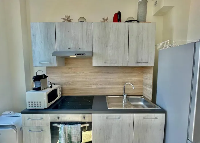 Charming T2 - 2 Minutes Walk From Monaco Ferienhaus