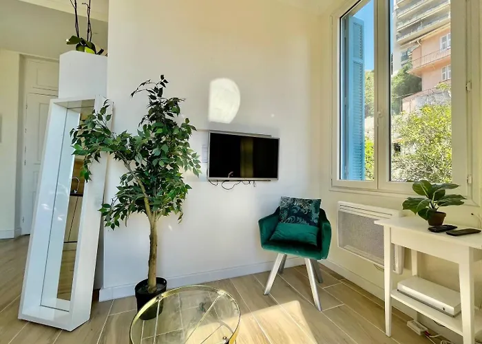 Charming T2 - 2 Minutes Walk From Monaco Beausoleil