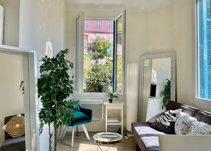 Ferienhaus Charming T2 - 2 Minutes Walk From Monaco
